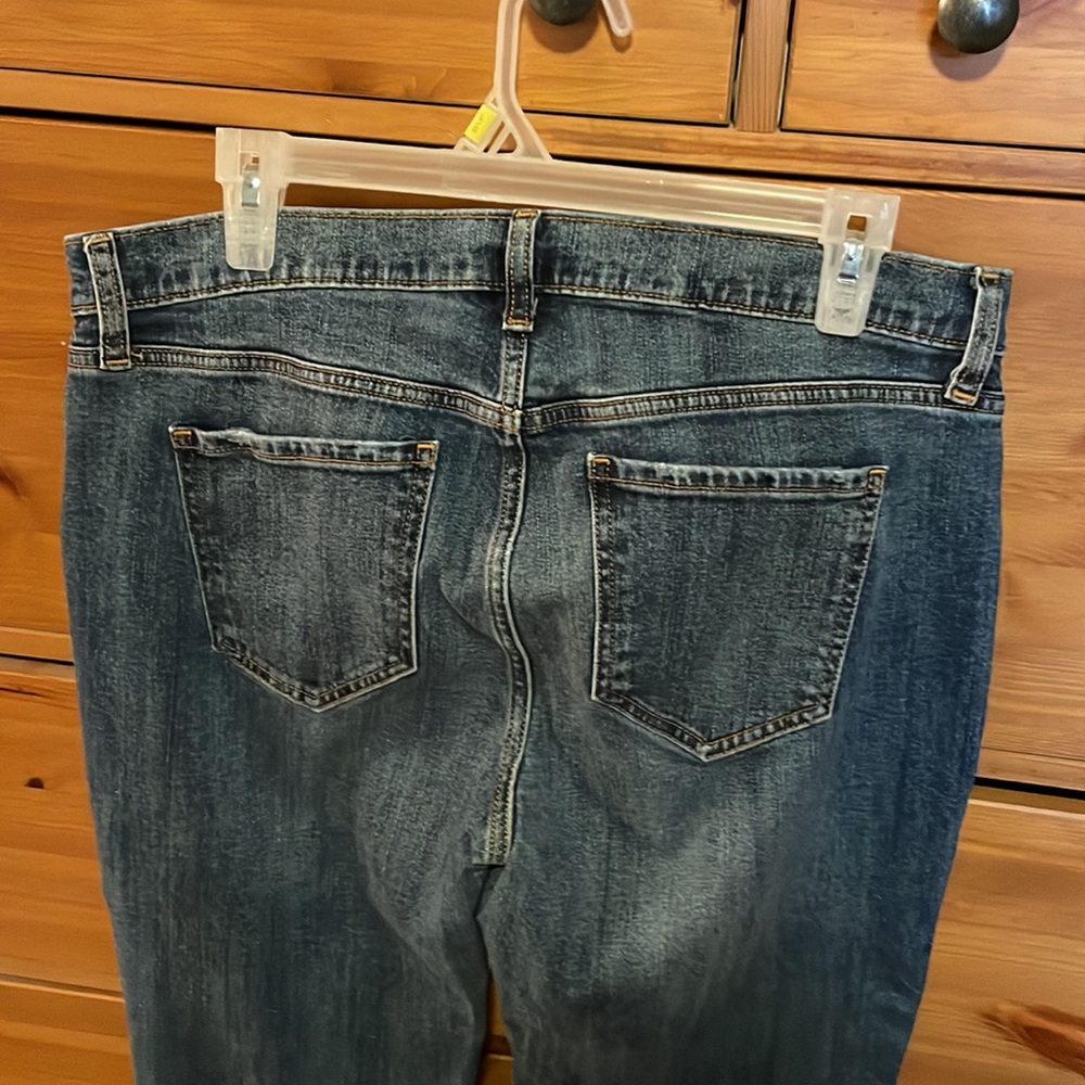 Old Navy jeans - Picture 4 of 5